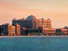 Magisches Abu Dhabi incl. Mittagessen im Emirates Palace (deutschsprachige Ganztagestour)